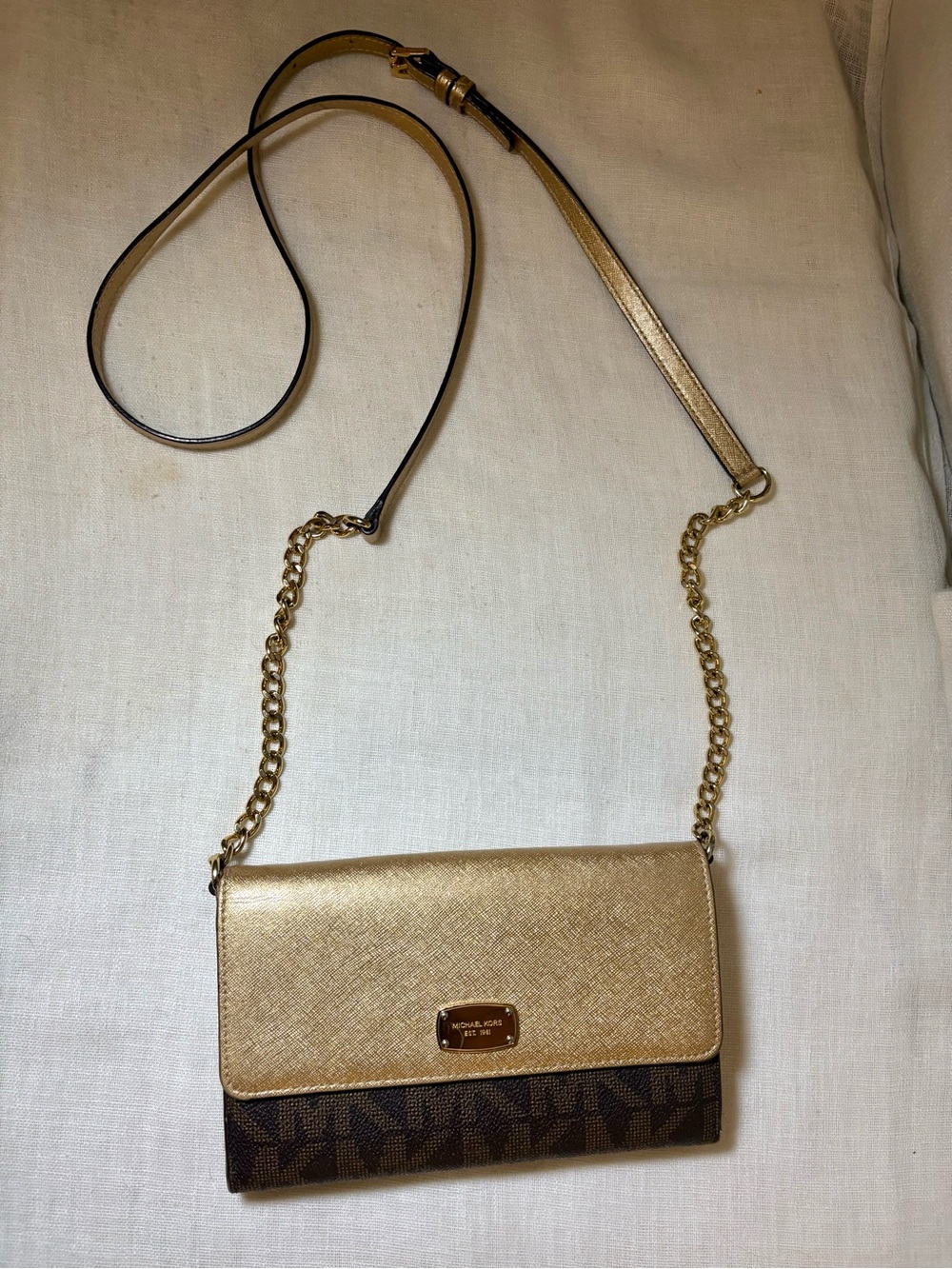 Michael Kors Jet Set Item Large Phone Crossbody Wallet Clutch Gold Brown MK Logo - Picture 10 of 15